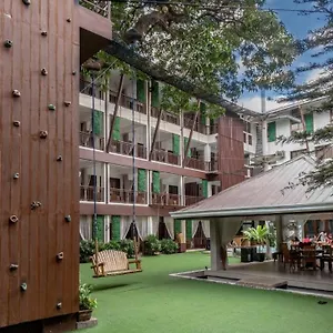 https://the-selah-garden-hotel.angeleshotels.net